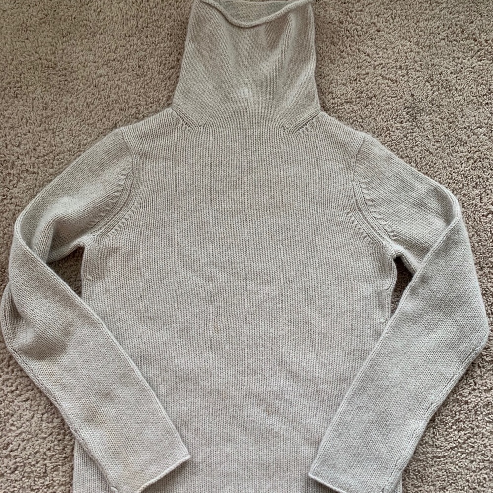 J CREW CASHMERE TURTLENECK LOOSE